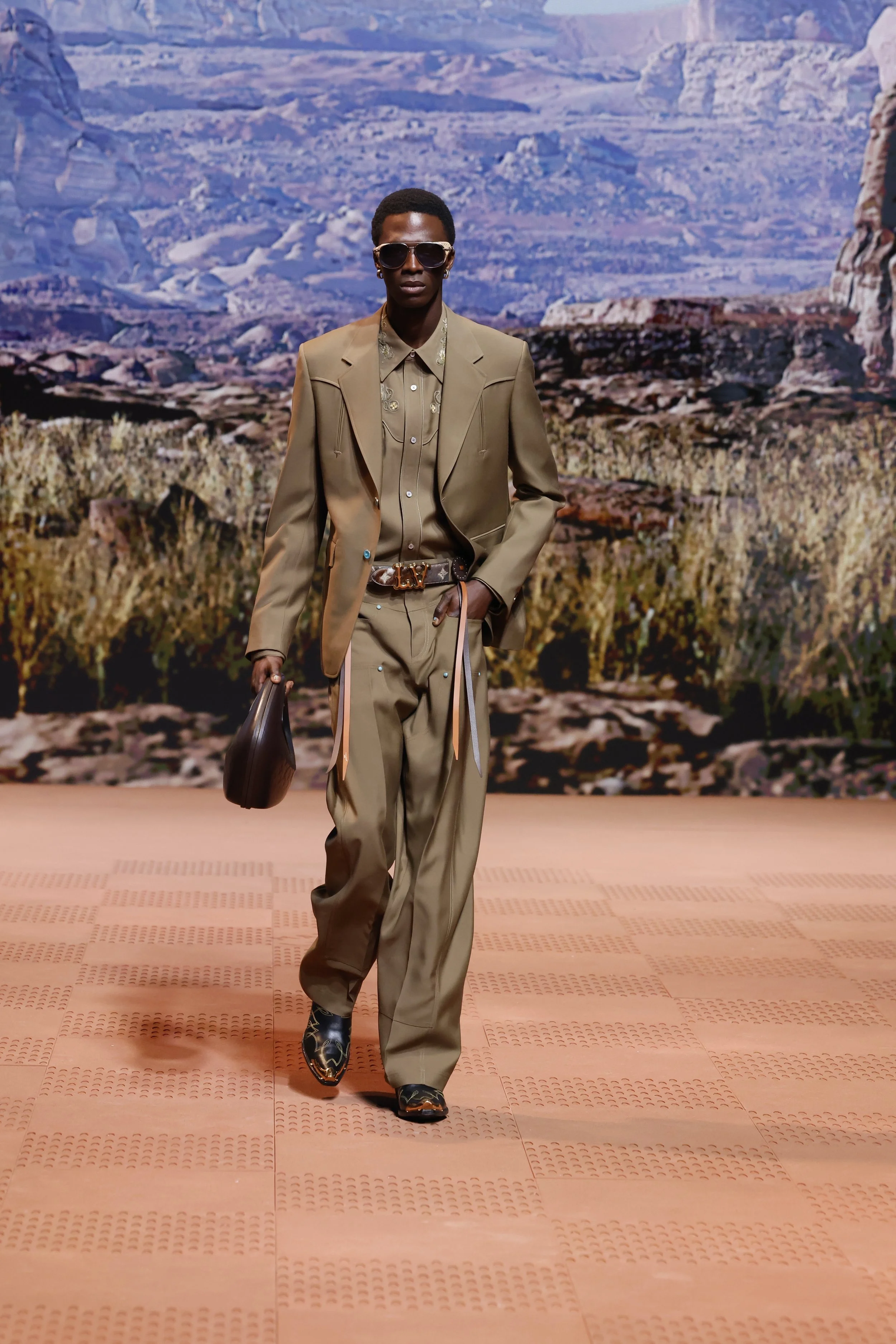 PFW: Louis Vuitton Fall 2024 Collection — KOLOR MAGAZINE